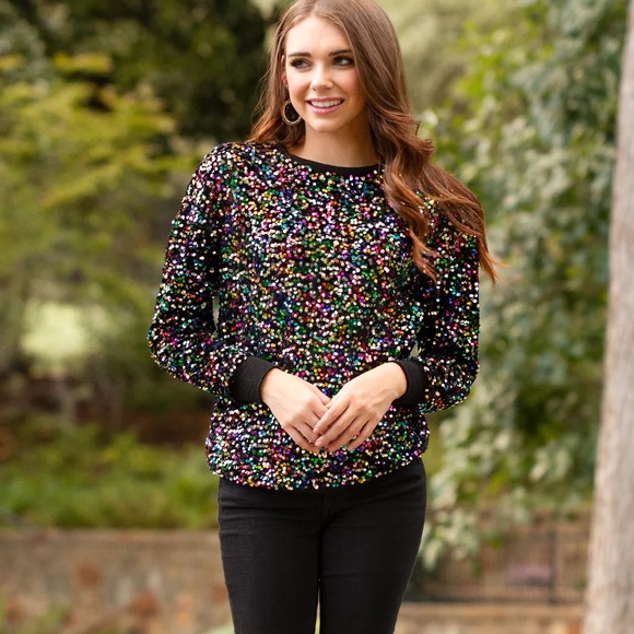 NWT! Beautiful Black Multi Sequin Top Blouse! 💕 - Picture 2 of 3